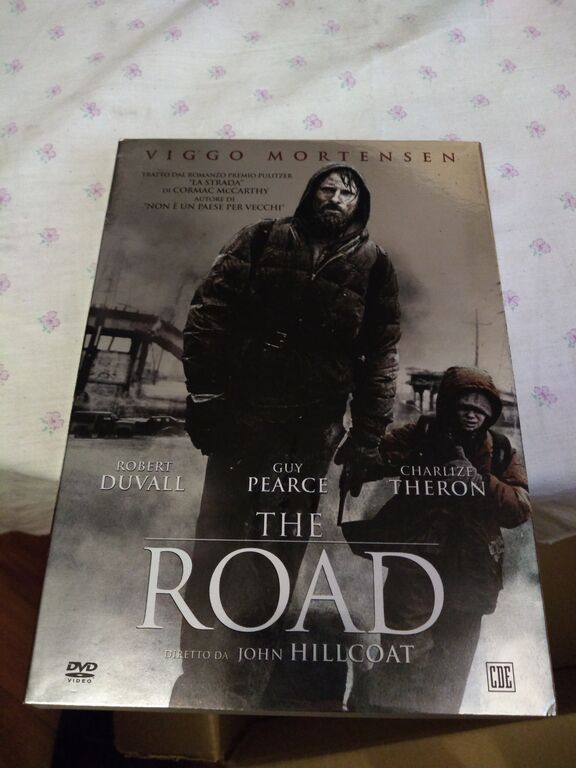 4833708 DVD The Road